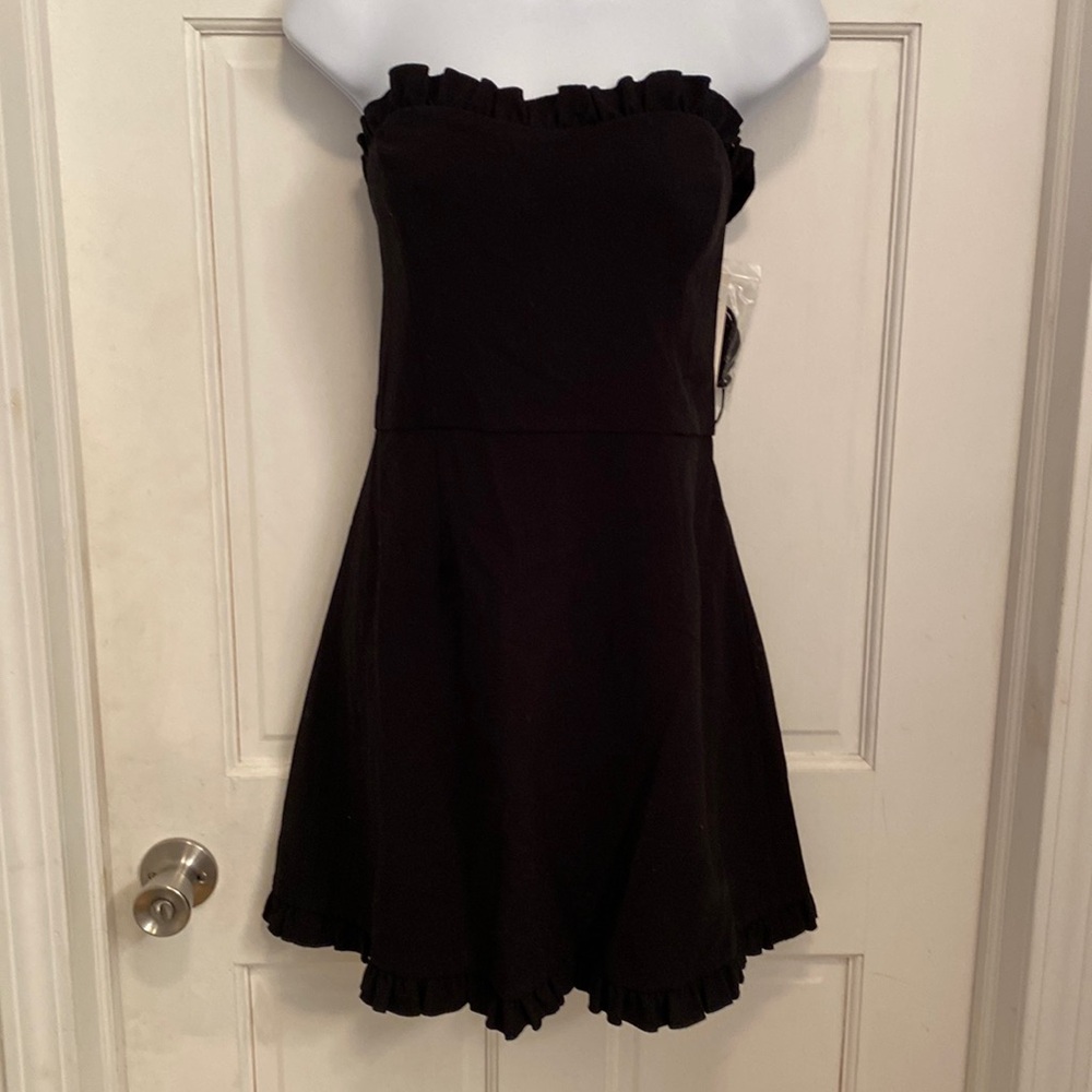 French Connection Black Dress Sz 10 Ruffle Neckline w/attachable straps NWT
